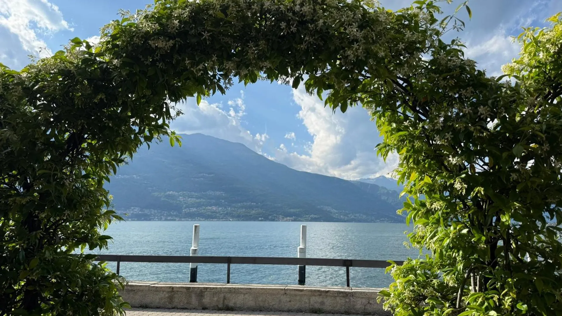 Luce Sul Lago - Centro Storico - Lake 3Min Walking 벨라노 0*,  이탈리아